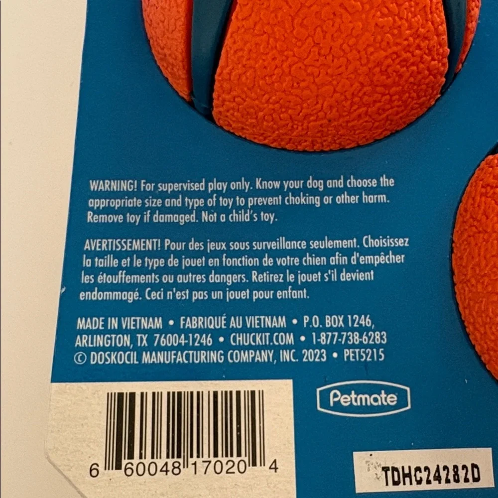 NWT Chuckit! Ultra Balls Two Sets of Two Compatible w/Small Chuckit! Launchers